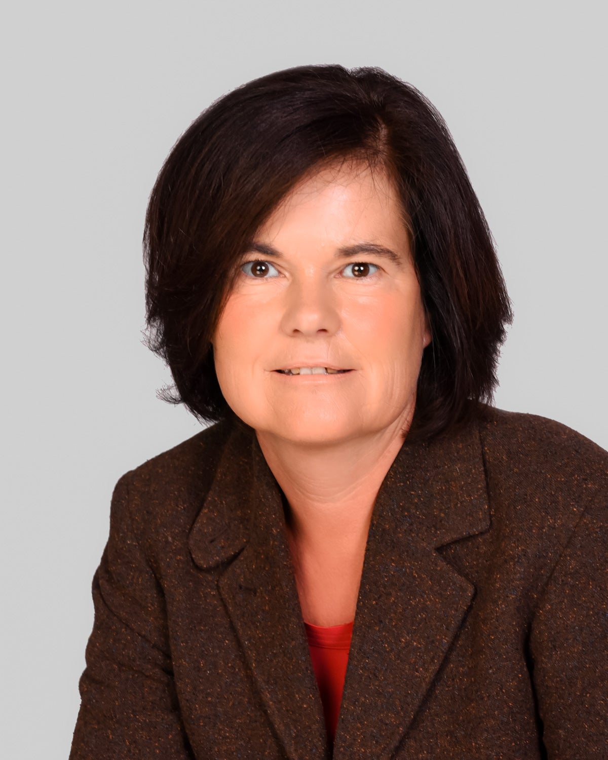 Susan Ruhlin portrait head and shoulders.