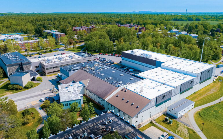 Umaine composites lab in Orono