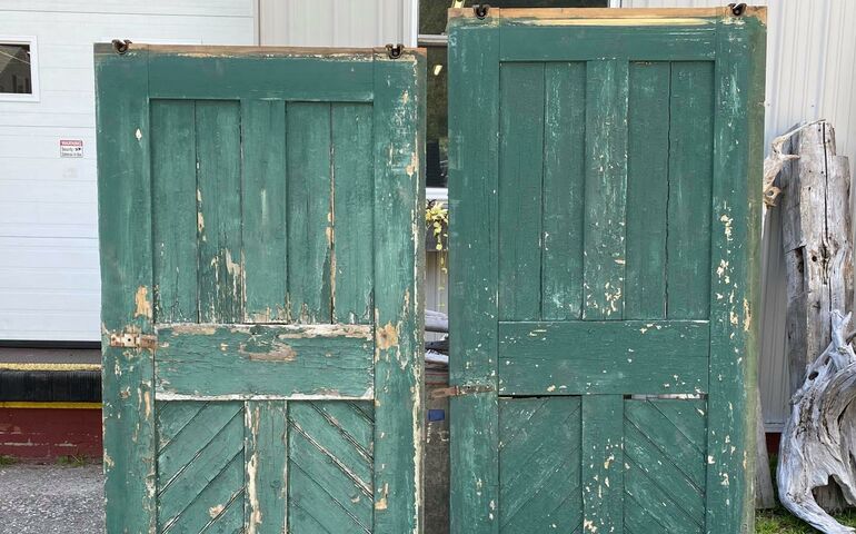 painted barn doors