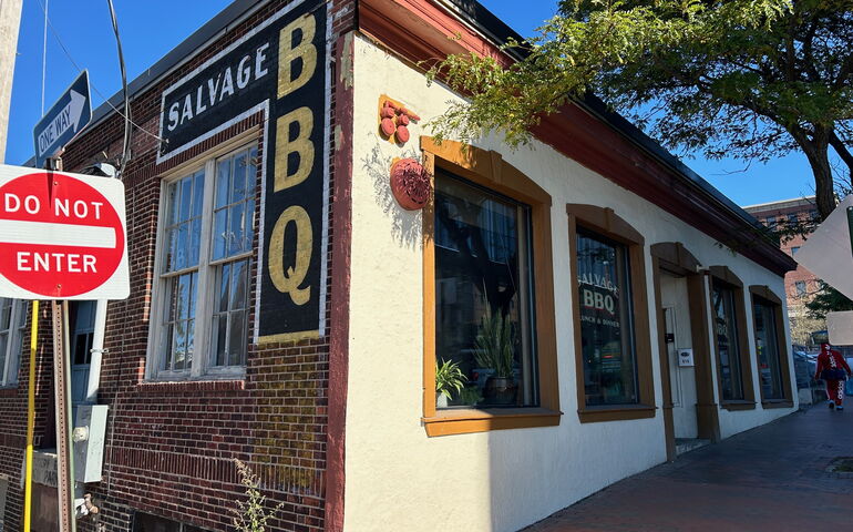 Salvage BBQ exterior.