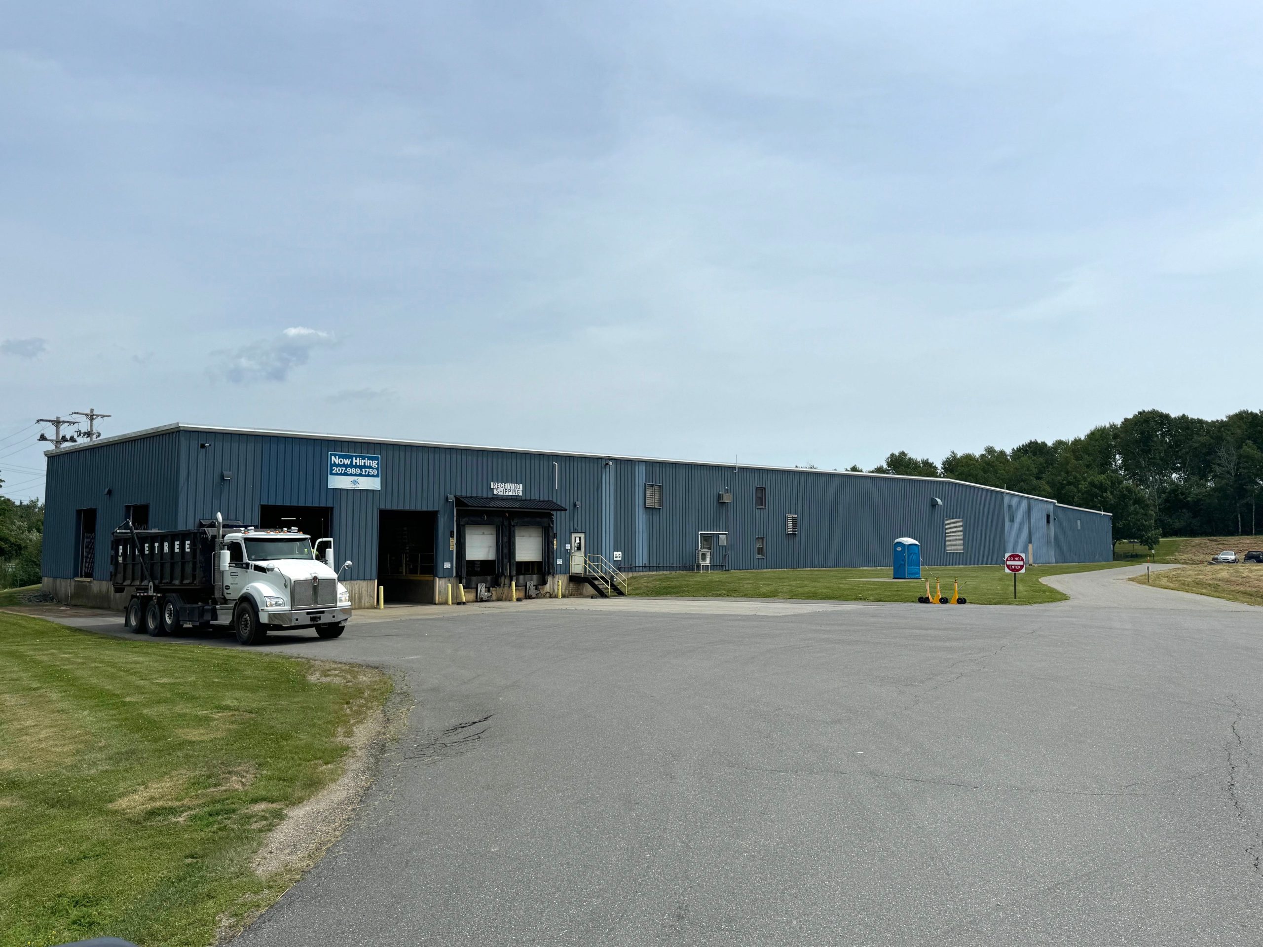 The exterior of Somic America's Brewer plant.
