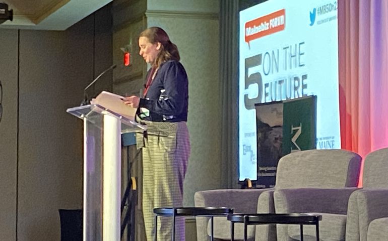 Amanda Rector at podium