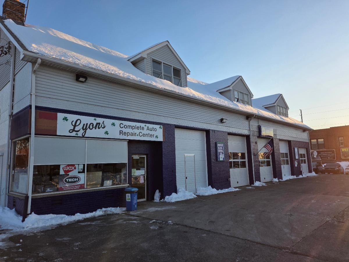 mainebiz.biz - Tina Fischer - VIP Tires & Service expands in deal with Connecticut auto shop