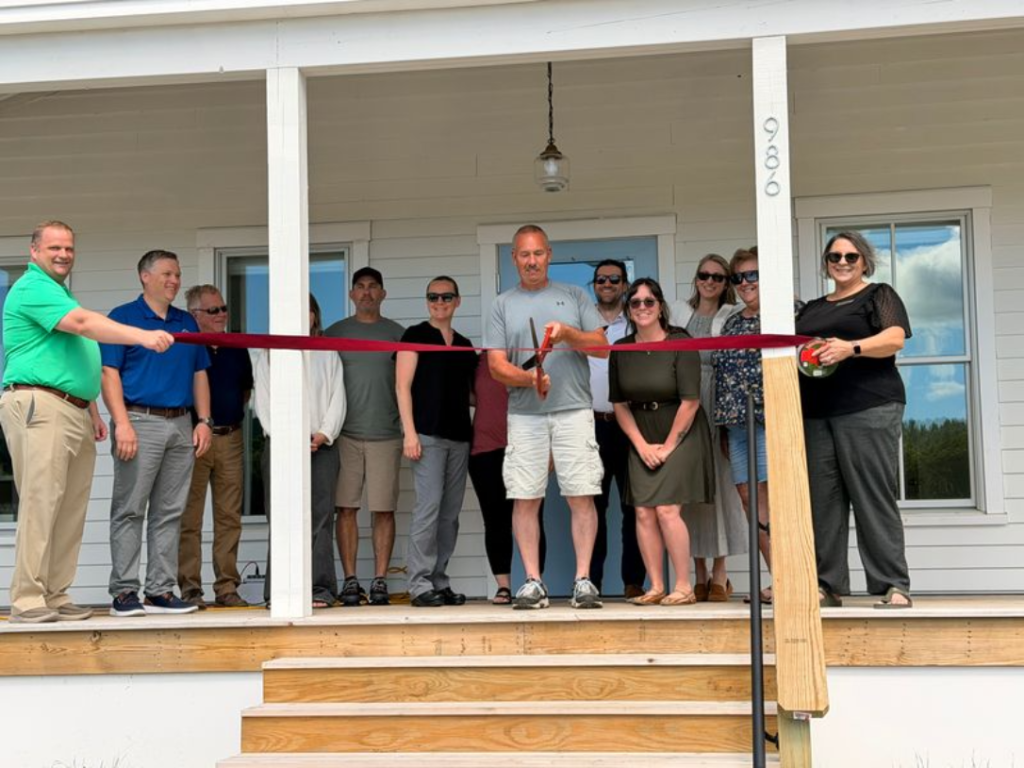 ribbon cutting photo