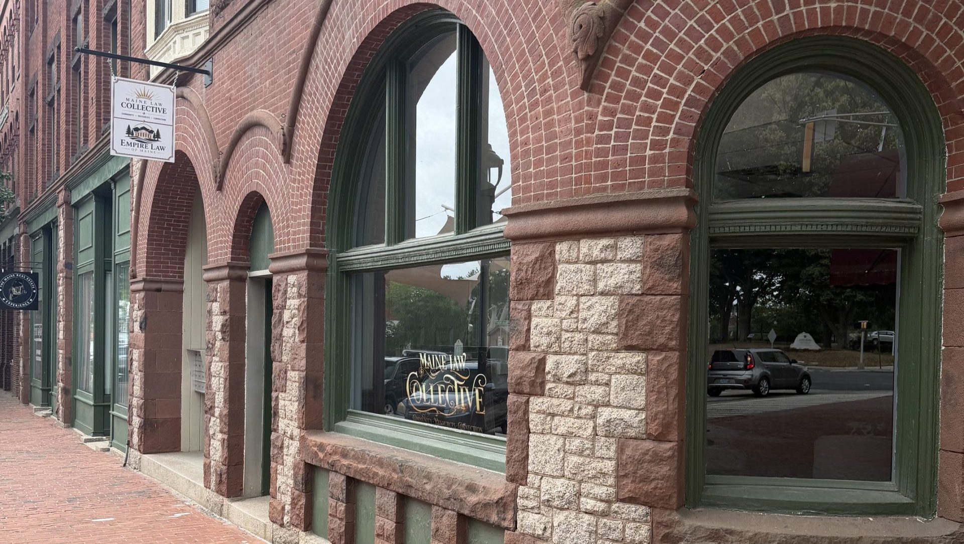 🔒 Auburn lawyer opens co-working space for attorneys